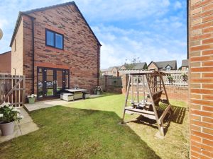 Photo 10- click for photo gallery